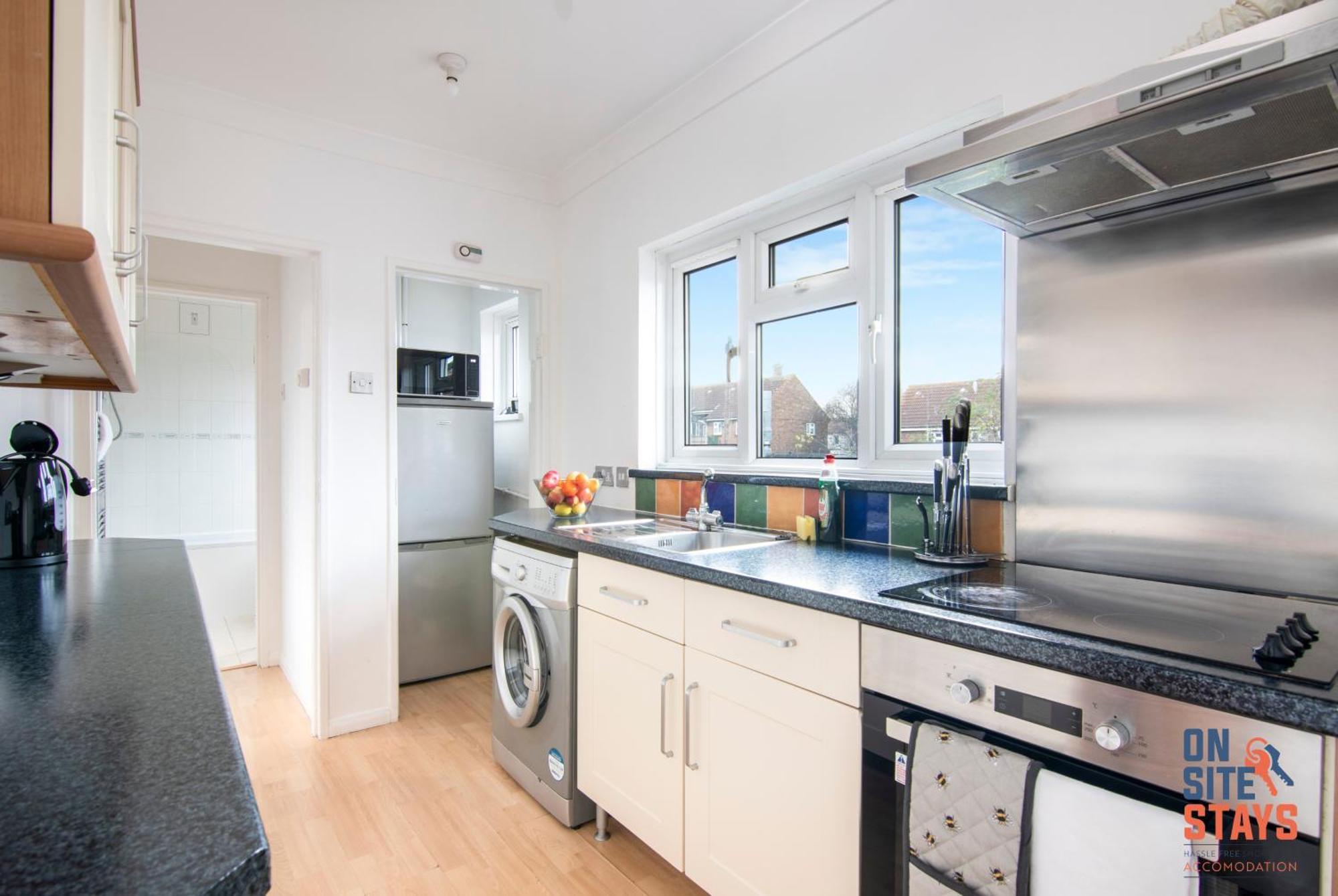 Onsitestays - Cosy 2-Bedroom Apartment With Private Entrance & Long Stay Prices Gravesend Exterior foto